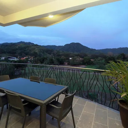 Luxury Sky Penthouses 3-6Br Condo-Hotel At Oceano Jaco